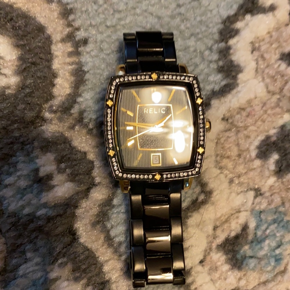 Relic women watch